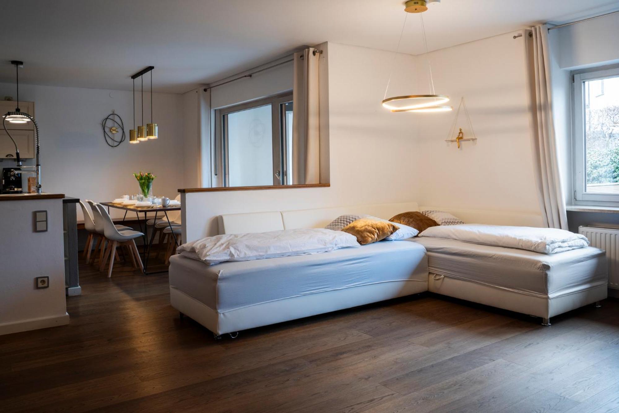 شقة 130M2 Loft - Balkon, Smart Tv, Badewanne, Kaffee روزنهايم المظهر الخارجي الصورة
